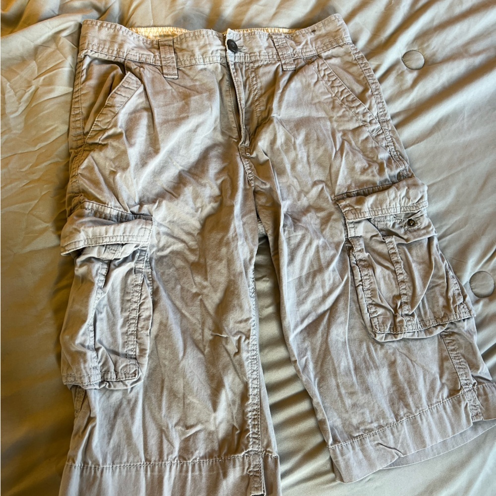 #30 Gray cargo shorts - Picture 2 of 7